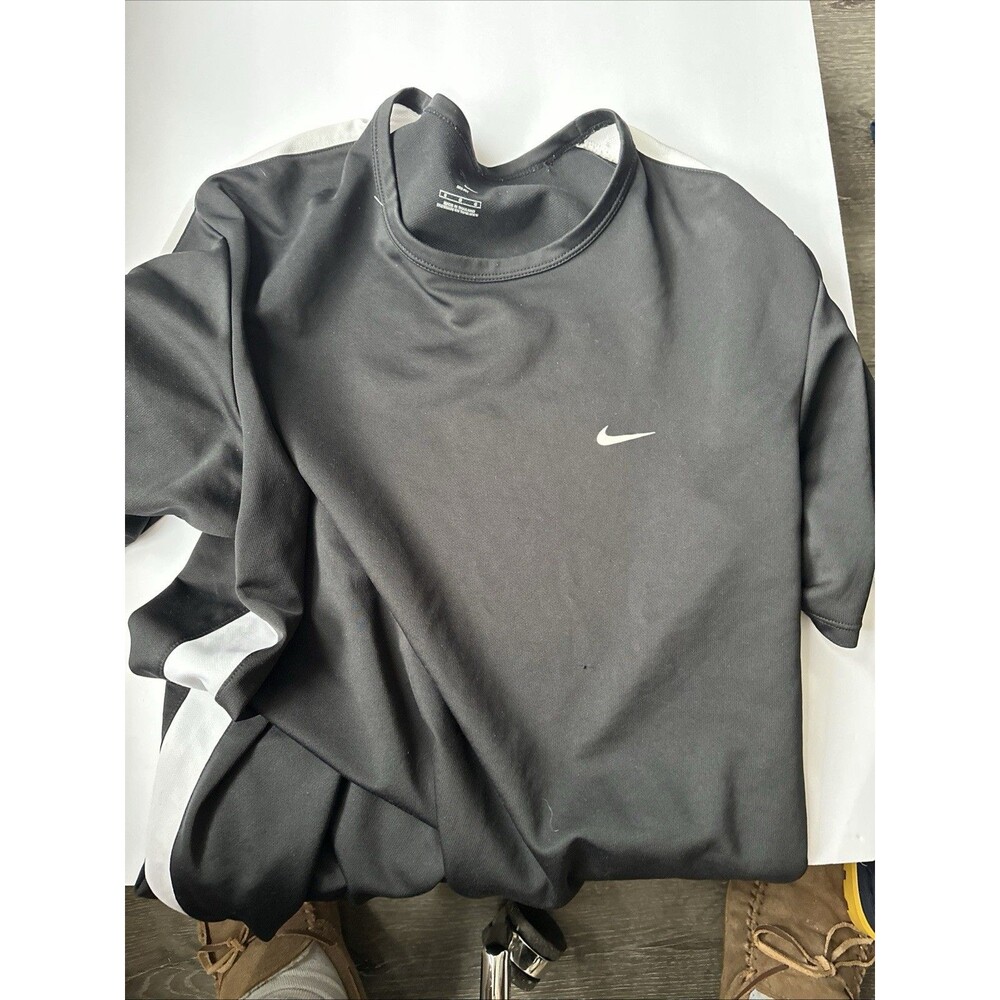 Nike Dri-FIT UV Shirt Mens L Black Short Sleeve Athletic Running Top Lightweight